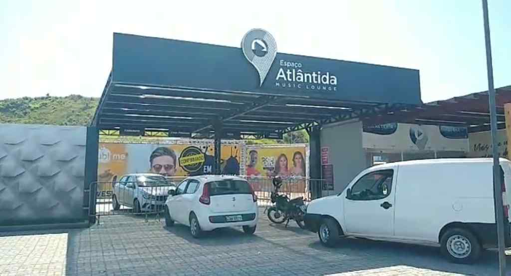 A festa continua e hoje é de Graça EXPO MIX DE ITAPERUNA Portões